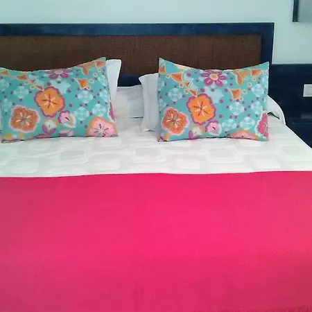 Juan Vista Piscina Y Mar Apartman *