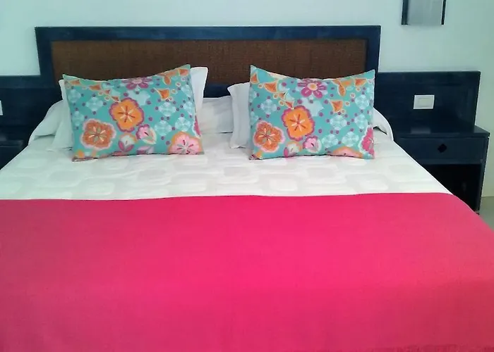 Juan Vista Piscina Y Mar 公寓 *